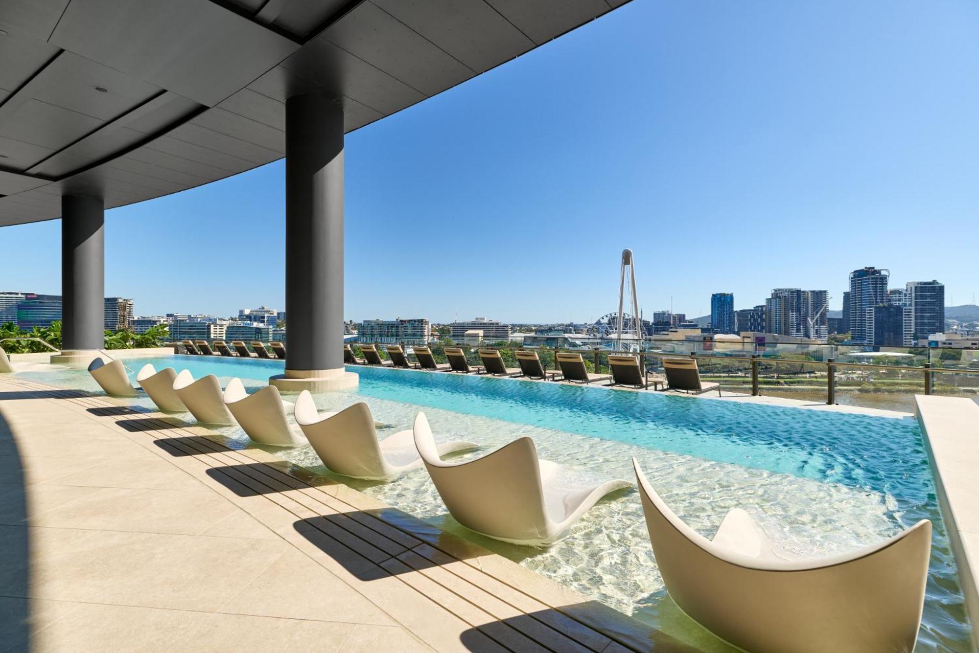 The Star Grand Brisbane Hotel Bagian luar foto